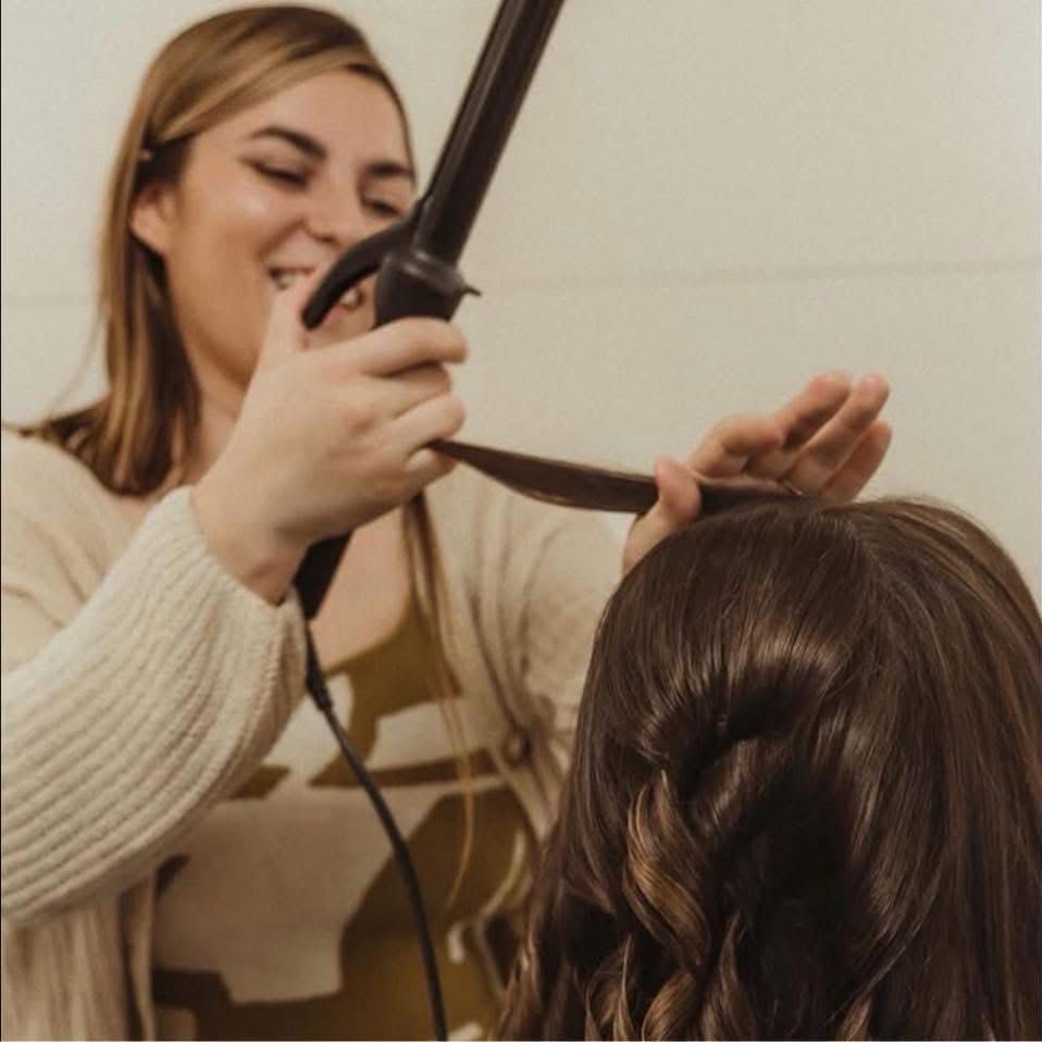 CAYLIEDOESHAIR